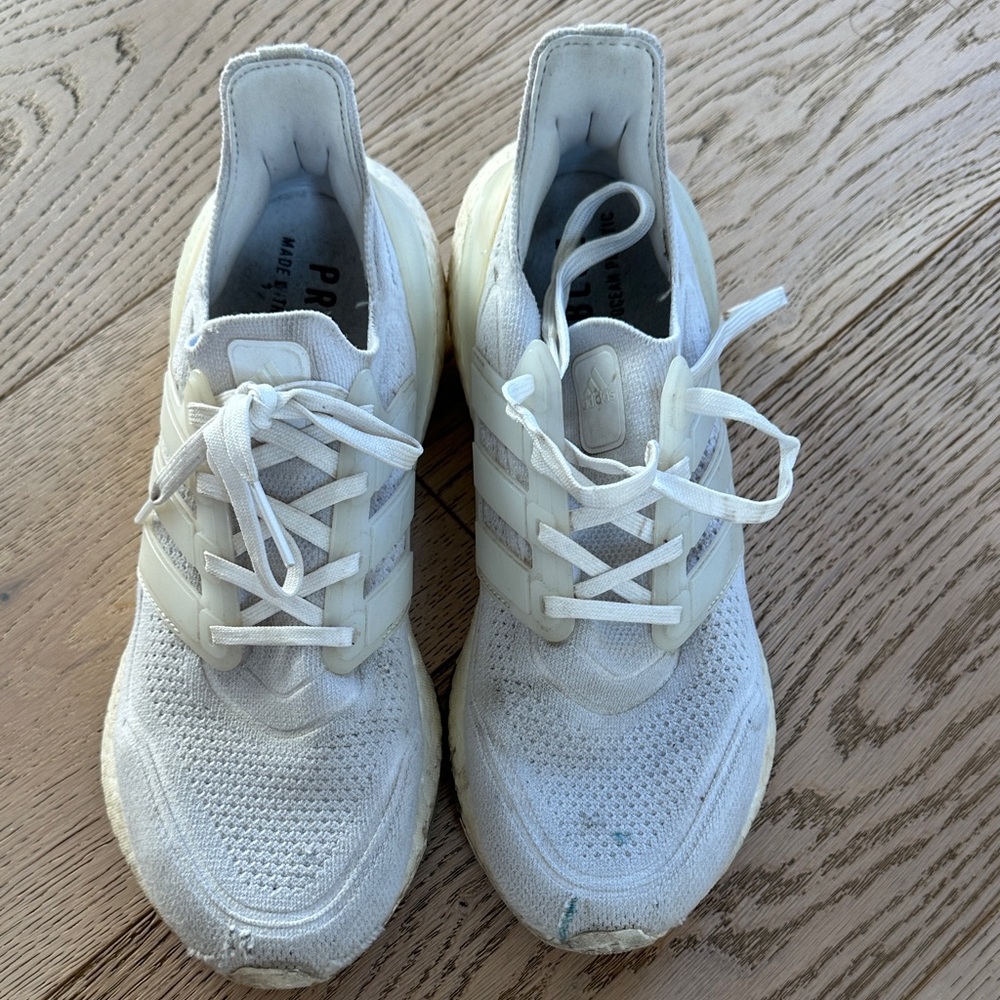 Woman’s Adidas White Sneakers